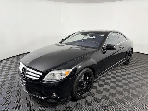 Used 2010 Mercedes-Benz CL 550 4MATIC image 2