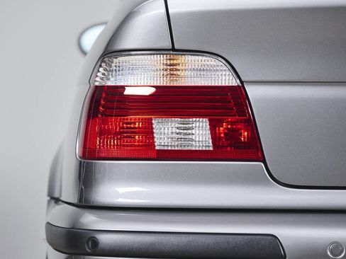 Used 2003 BMW M5 image 19