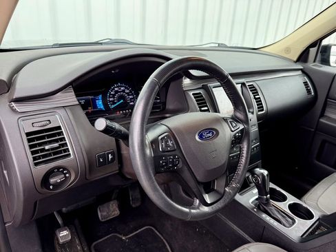 Used 2019 Ford Flex SEL w/ Equipment Group 202A image 9