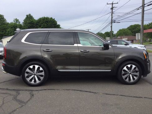 Used 2020 Kia Telluride S AWD/4WD image 7