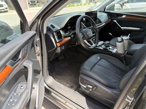 Used 2022 Audi Q5 2.0T Premium Plus AWD/4WD image 3