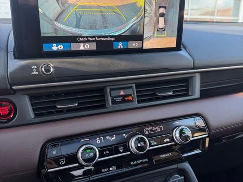 New 2026 Honda Pilot Touring image 21