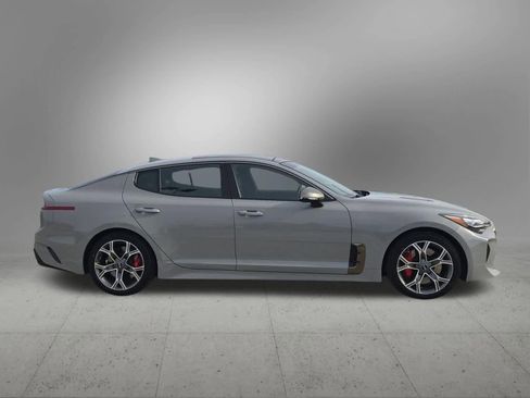 Used 2019 Kia Stinger GT1 image 7