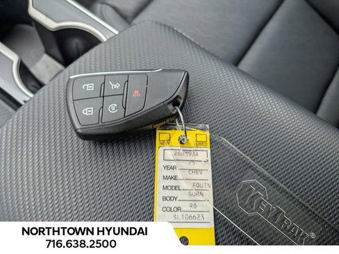 Used 2025 Chevrolet Equinox LT w/ Convenience Package II image 22