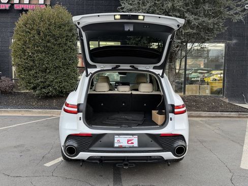 Used 2022 Genesis GV70 3.5T Sport w/ Sport Advanced Package image 16