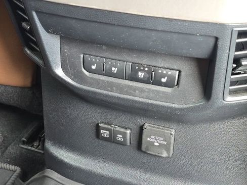 Used 2023 Toyota Tundra 1794 Edition image 15