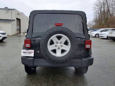 Certified 2018 Jeep Wrangler Unlimited Sport S image 7