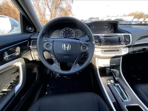 Used 2015 Honda Accord EX image 5