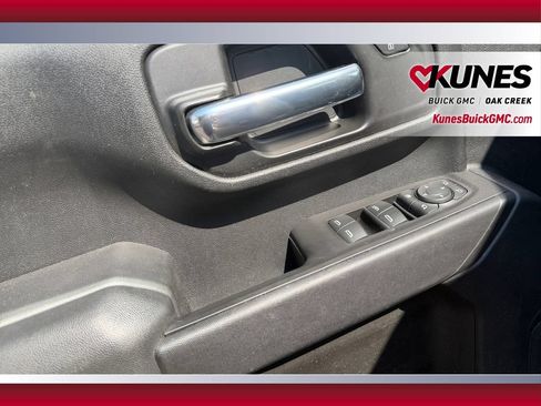 Used 2020 Chevrolet Silverado 2500 Custom w/ Custom Value Package AWD/4WD image 19