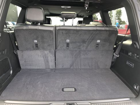 New 2026 Jeep Grand Wagoneer Limited image 9