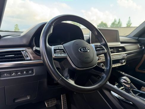 Used 2021 Kia Telluride SX w/ Towing Package FWD image 11