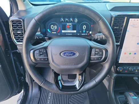 Used 2024 Ford Ranger Lariat w/ FX4 Off-Road Package AWD/4WD image 25