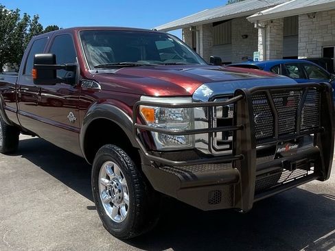 Used 2016 Ford F350 Lariat w/ Lariat Interior Package AWD/4WD image 2
