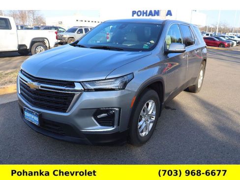 Certified 2023 Chevrolet Traverse LS w/ Safety Package image 3