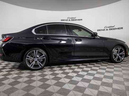 Used 2024 BMW 330i Sedan w/ Convenience Package RWD image 4