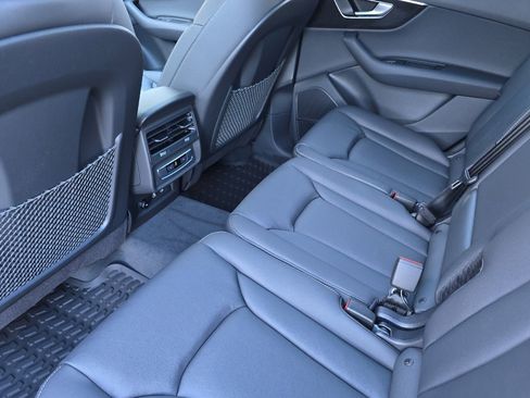 New 2026 Audi Q7 2.0T Premium image 11