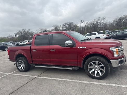 Used 2019 Ford F150 Lariat image 5