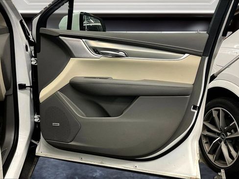 Certified 2023 Cadillac XT5 Premium Luxury w/ Technology Package AWD/4WD image 28