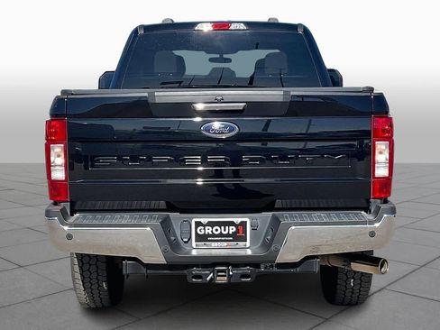 Used 2022 Ford F250 XLT w/ XLT Premium Package image 4