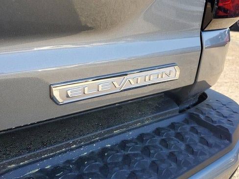 New 2025 GMC Canyon Elevation image 5