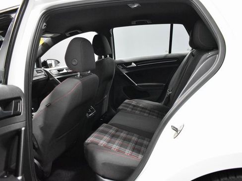 Used 2017 Volkswagen GTI Sport image 27