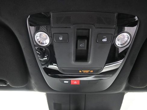 Certified 2025 Kia Sorento SX Prestige AWD/4WD image 43