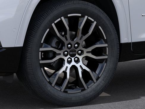 New 2026 GMC Acadia Denali Ultimate w/ LPO, Floor Liner Package FWD image 9