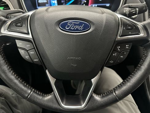 Used 2020 Ford Fusion SE w/ Equipment Group 151A image 21