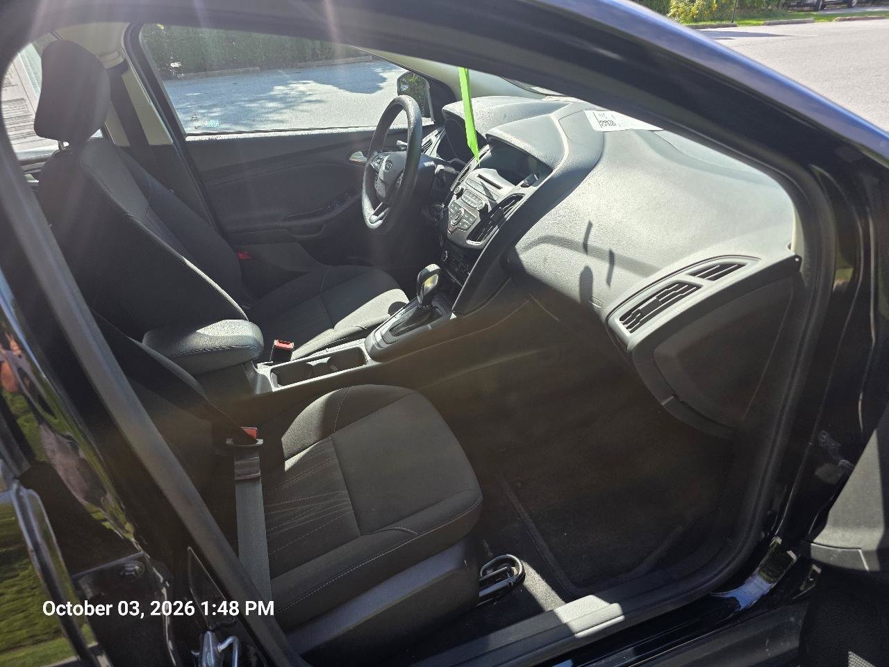 Used 2017 Ford Focus SE FWD image 17
