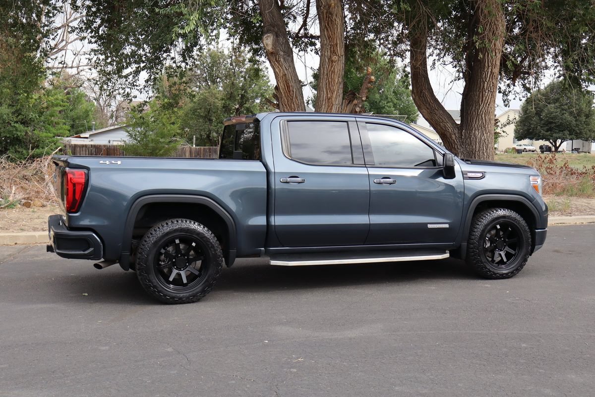 Used 2020 GMC Sierra 1500 Elevation w/ Elevation Value Package AWD/4WD image 4