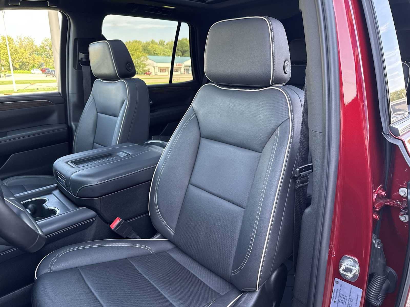 Certified 2023 Chevrolet Tahoe Premier AWD/4WD image 21