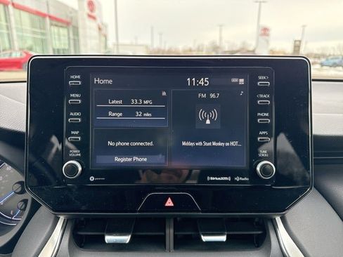 Used 2021 Toyota Venza LE image 27