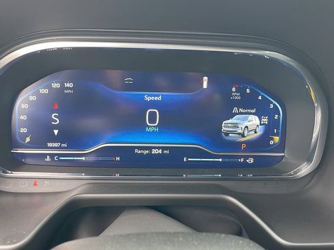 Used 2024 Chevrolet Tahoe RST w/ Luxury Package image 22