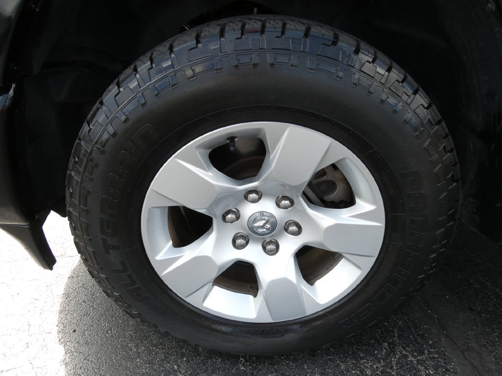 Used 2021 RAM 1500 Big Horn AWD/4WD image 11
