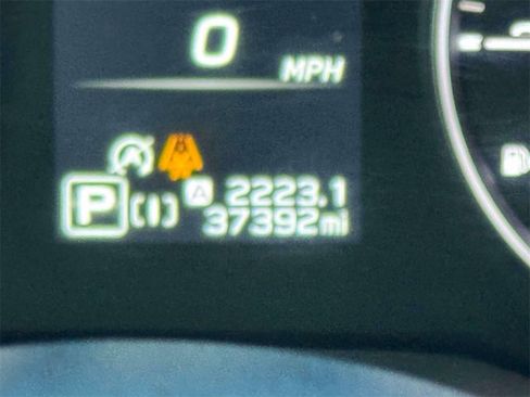 Used 2024 Subaru Crosstrek 2.0i Premium image 25