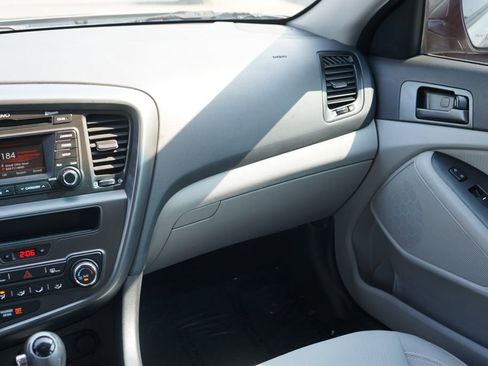 Used 2013 Kia Optima LX w/ Convenience Plus Pkg image 22