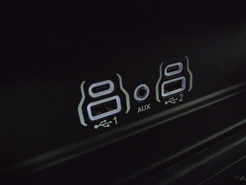 New 2026 RAM 1500 4x4 Crew Cab image 22