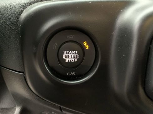 Used 2021 Jeep Wrangler Rubicon image 24