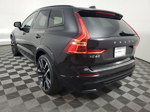 Used 2024 Volvo XC60 B5 Ultimate w/ Protection Package Premier AWD/4WD image 6