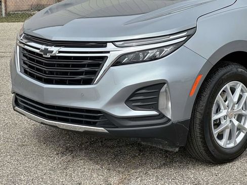 Certified 2024 Chevrolet Equinox LT FWD image 10