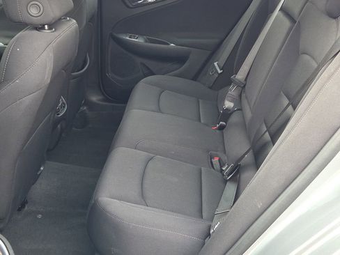 Used 2024 Chevrolet Malibu LT image 14