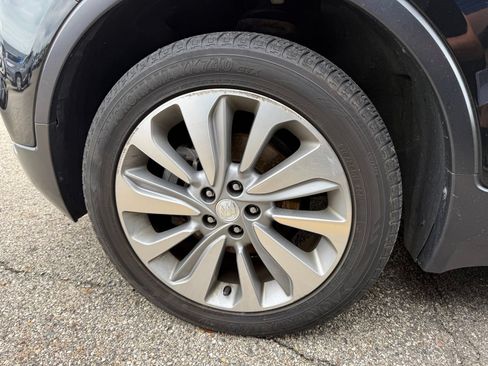 Used 2018 Buick Encore Preferred AWD/4WD image 7
