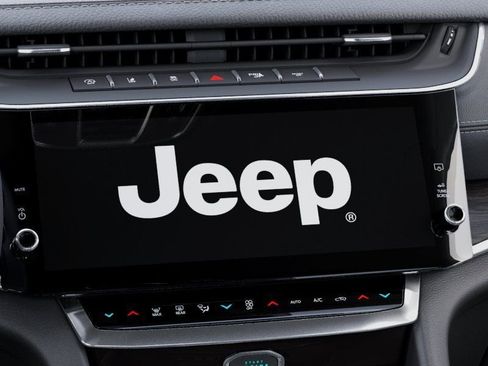 New 2026 Jeep Grand Cherokee L 4WD image 18
