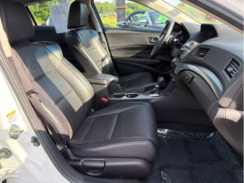 Used 2014 Acura ILX FWD image 11