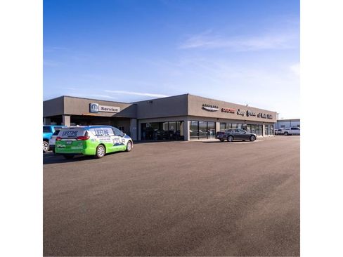 Used 2022 GMC Sierra 3500 Denali w/ Denali Ultimate Package image 11