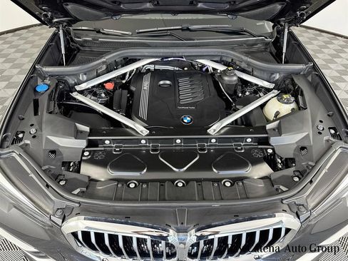 Used 2022 BMW X5 xDrive40i w/ Premium Package AWD/4WD image 31