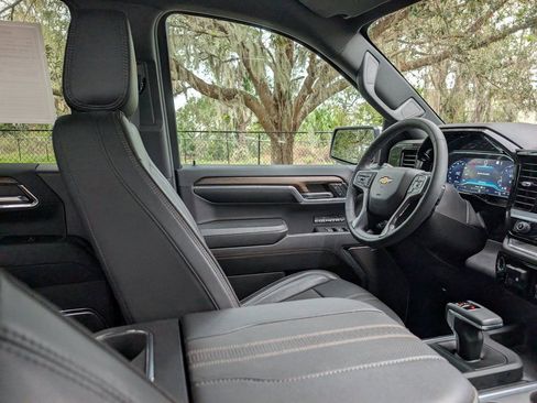 Used 2024 Chevrolet Silverado 1500 High Country w/ Z71 Off-Road Package image 14