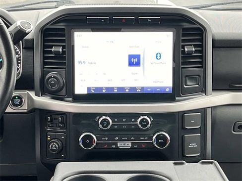 Used 2022 Ford F150 XLT w/ Equipment Group 302A High image 15