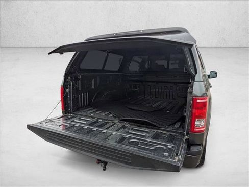 Used 2016 Ford F150 XLT w/ Equipment Group 302A Luxury AWD/4WD image 24