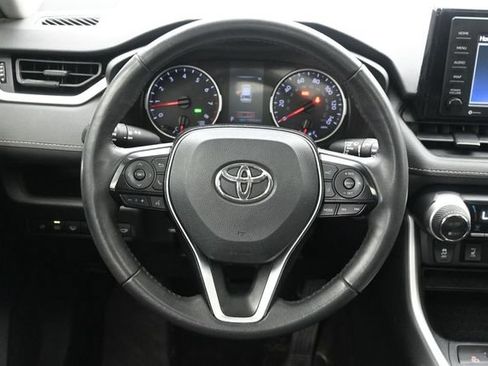 Used 2020 Toyota RAV4 XLE w/ Convenience Package AWD/4WD image 24